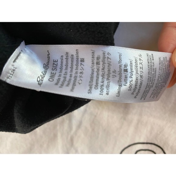 Eddie Bauer Cable Knit Fleece Lined Hat - Picture 5 of 5